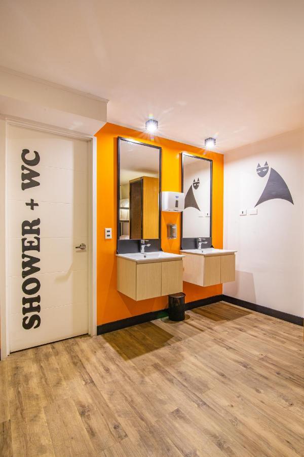 Hostal Boutique Black Cat Santiago Exterior photo